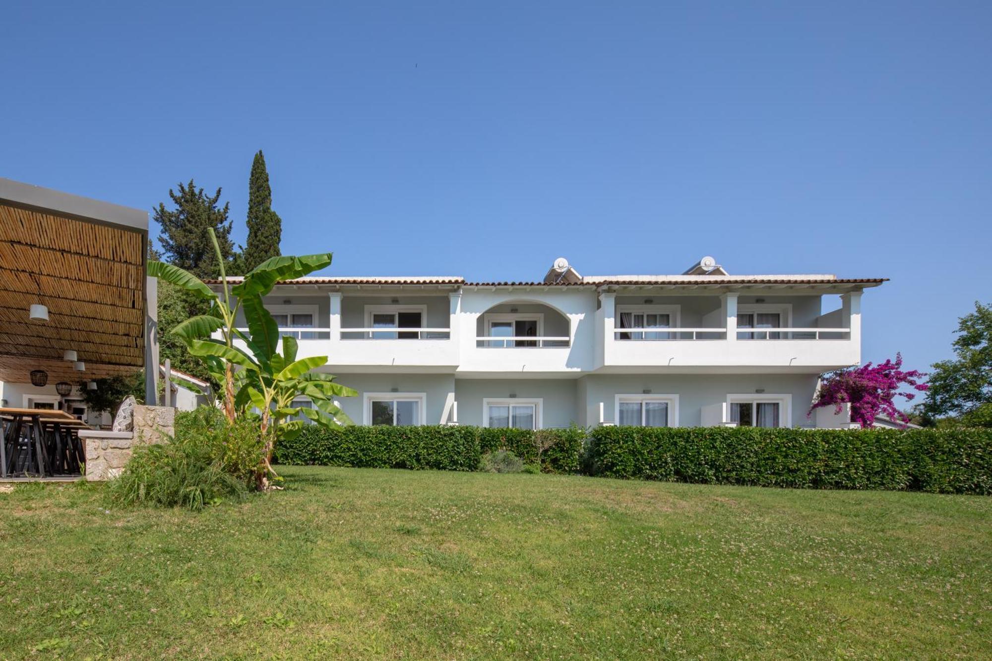La Maison Corfu - Adults Only Ипсос Экстерьер фото
