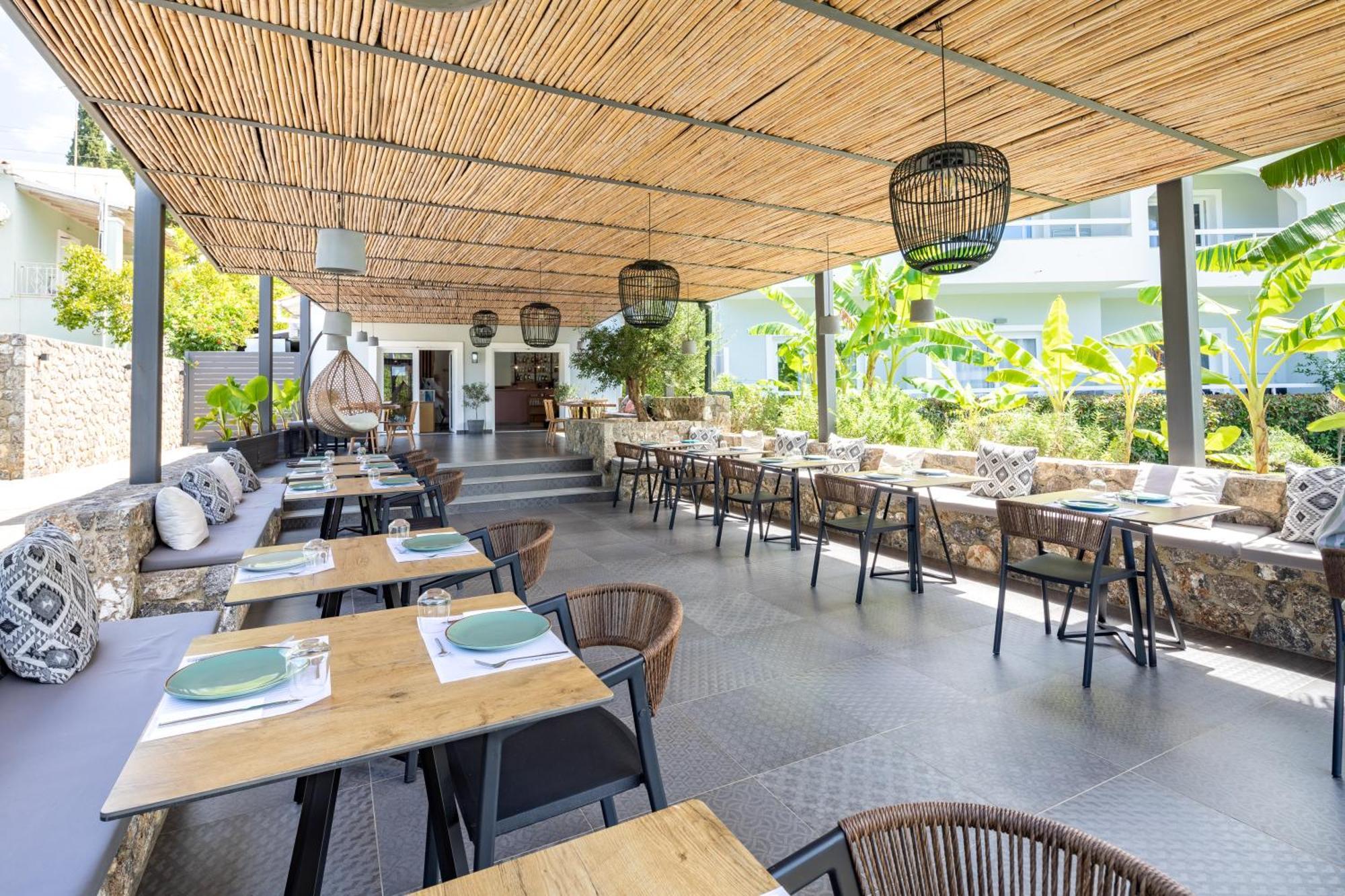 La Maison Corfu - Adults Only Ипсос Экстерьер фото